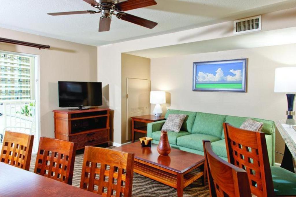 Club Wyndham At Waikiki Beach Walk Χονολουλού Εξωτερικό φωτογραφία